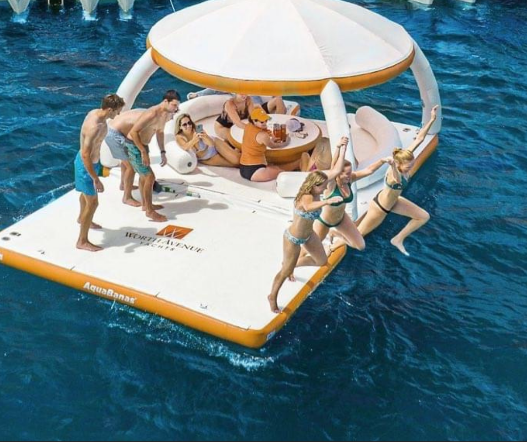 Plateforme gonflable Party Bana pour événements sur l’eau. Parfaite pour rassembler plusieurs participants dans un cadre festif
aquabanas-aquatik-inflatabletent-inflatableisland-ileflottante-tente gonflable-tente-tente flottante-bar aquatique-quaiflottant-inflatabledock-water park-pneumatique-piscine-pool lounger-lounger-jumbo lounger-chaise longue gonflable-chaise flottante-canada-ontario-lac-lakes-boatlife-quebec-montreal-toronto-vancouver-island-resort supply-equipement piscine-bana-bana circulaire