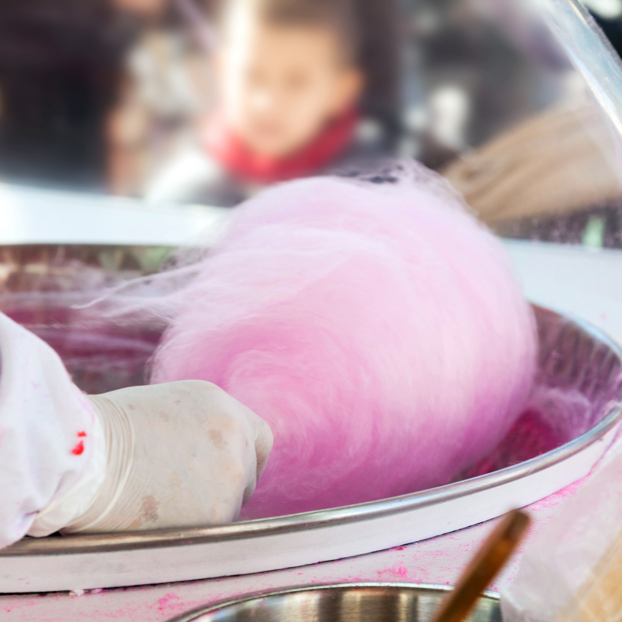 Cônes en papier solides pour tenir la barbe à papa. Adapté aux machines professionnelles ou usages événementiels. barbe_a_papa_cotton_candy_cones_cone_stick_bâton_baton_sucre_vente_location_machine_a_barbe_a_papa_proludik_store