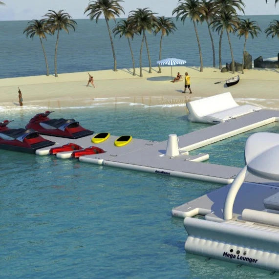 Station flottante de luxe pouvant accueillir 30 personnes. Espace détente ou animation sur l’eau.