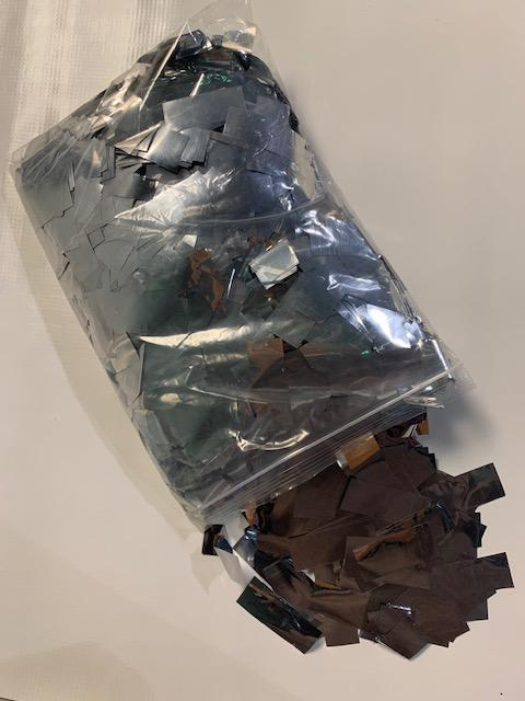 METALLIC rectangular confetti - 2 x 5 cm