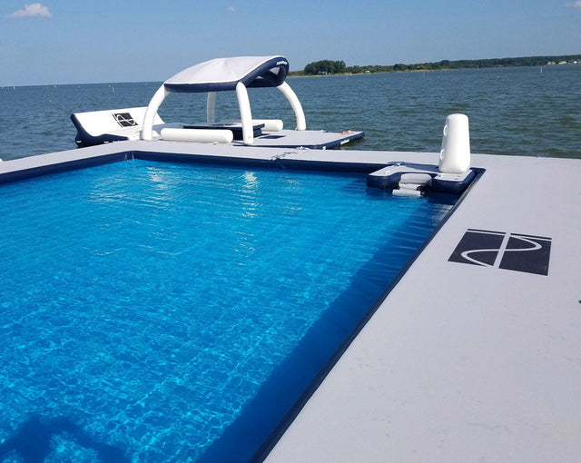 Piscine gonflable autoportante de type POP. Adaptée pour zones de baignade ou jeux aquatiques.