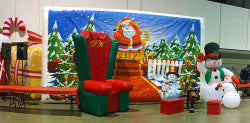 Décor gonflable représentant le Pôle Nord. Utilisé pour ambiance festive, prise de photos ou animation d’événements hivernaux