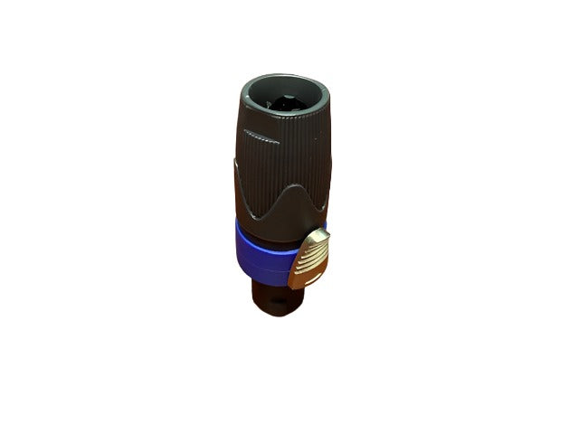 Câble de connexion pour alimenter un canon à mousse à partir d’une alimentation électrique.